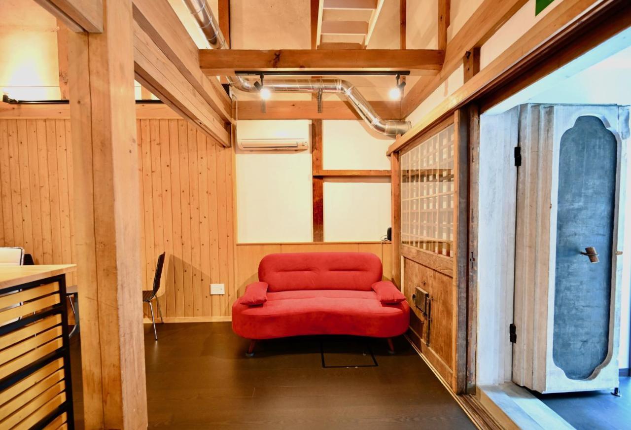 Manabi-Stay Takayama モダンな蔵ダイニングと半露天風呂付き古民家一棟貸切ホテル ภายนอก รูปภาพ